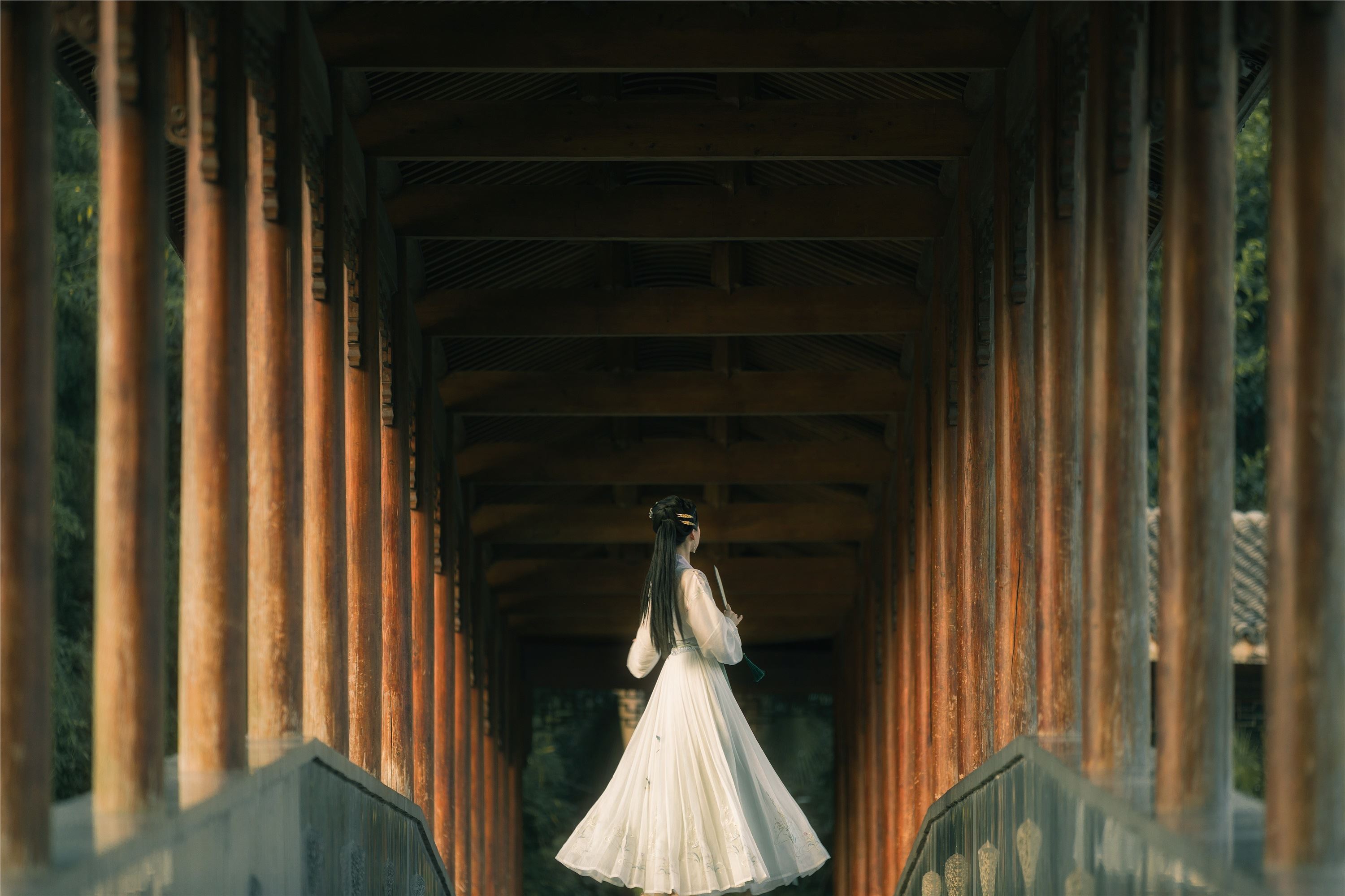 YITUYU艺图语 2021.08.16 春不渡 是非姑娘